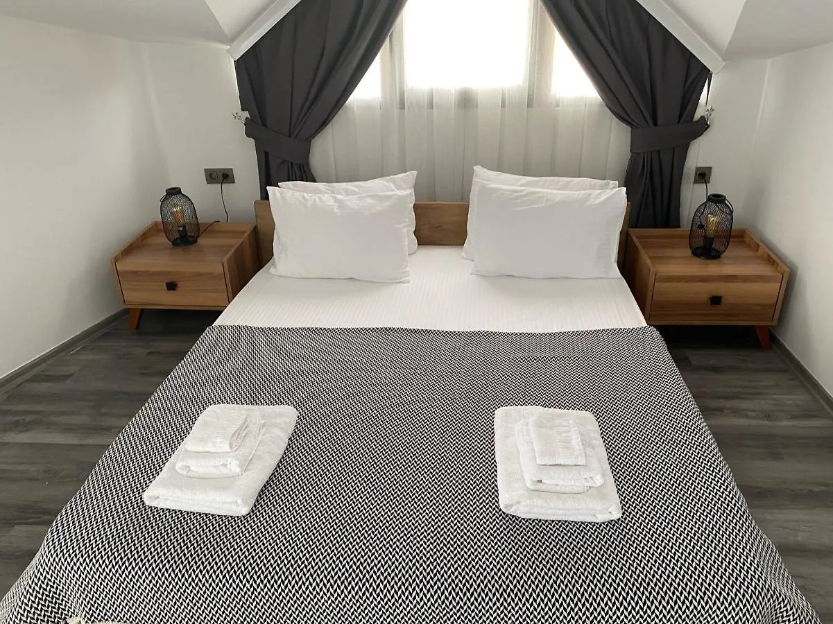 Trea Homes Marina Suites Мармарис Апартаменты